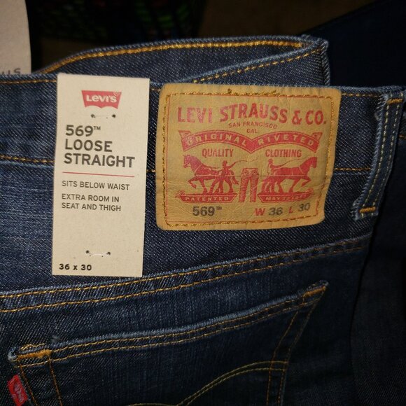 Men 569 Levis - Picture 2 of 3